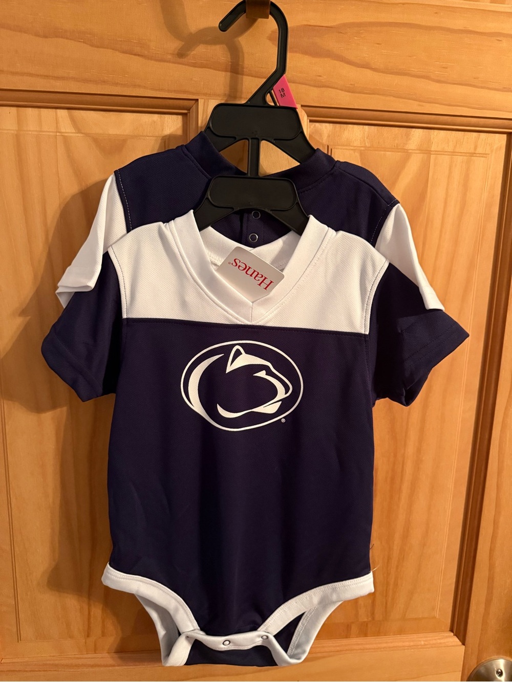 New With Tags, Boys Penn State Onesie 2 Pack Size 18 Months. Has A Flaw On Arm,
